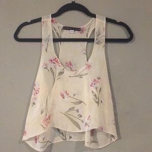 Rebeca tiago crop top